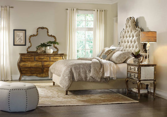 Sanctuary King Tufted Bed - Bling